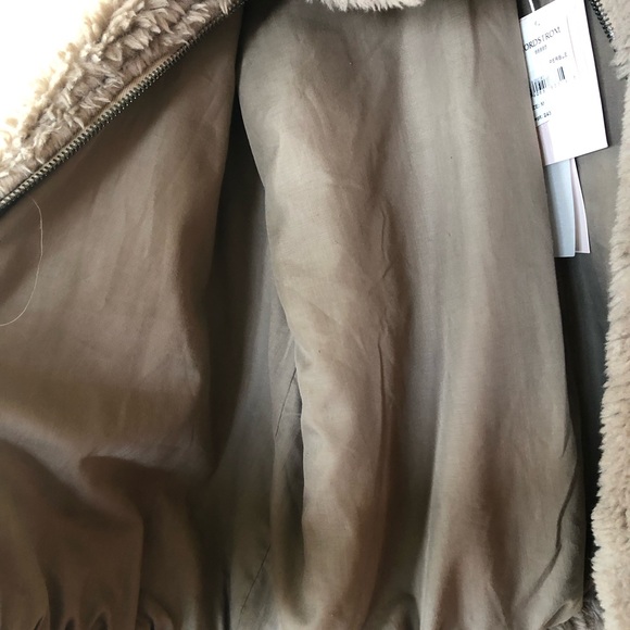 🆕✨ AVEC LES FILLES Teddy Bomber Jacket - Picture 8 of 9